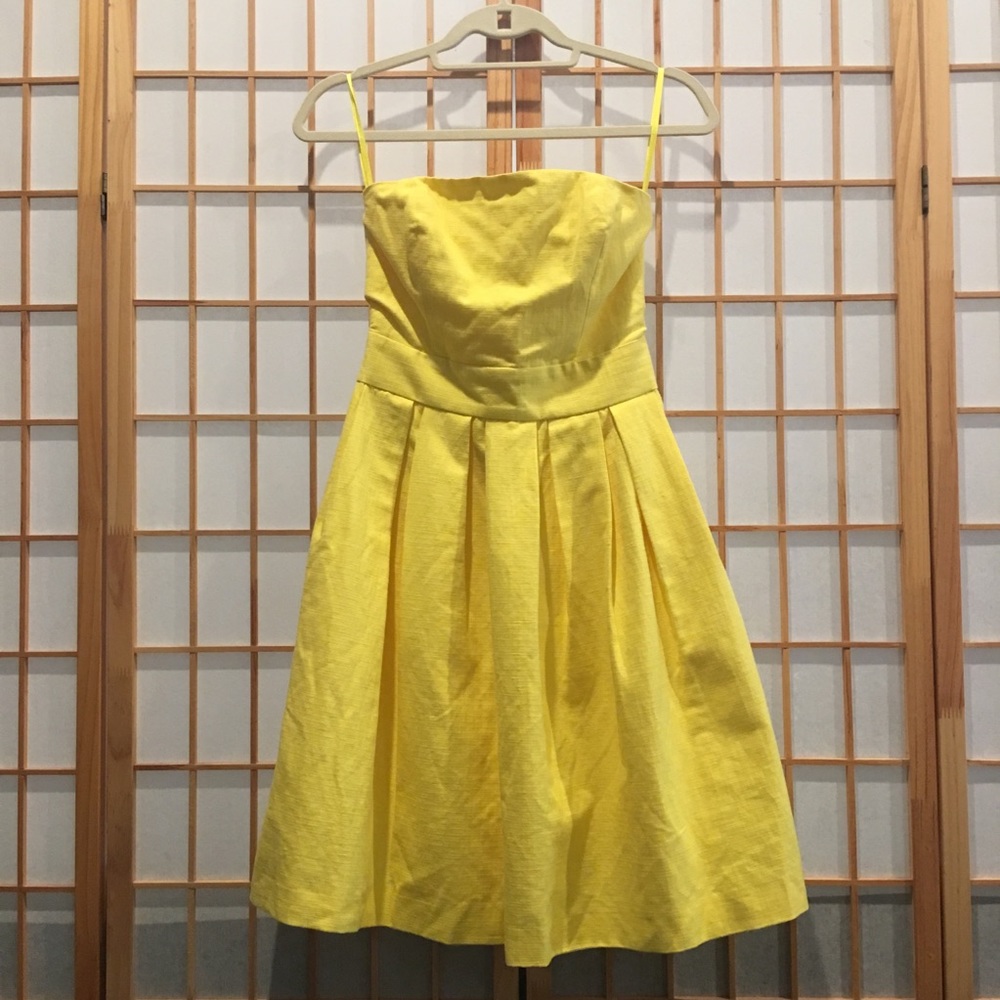 French Connection yellow strapless - Picture 2 of 3